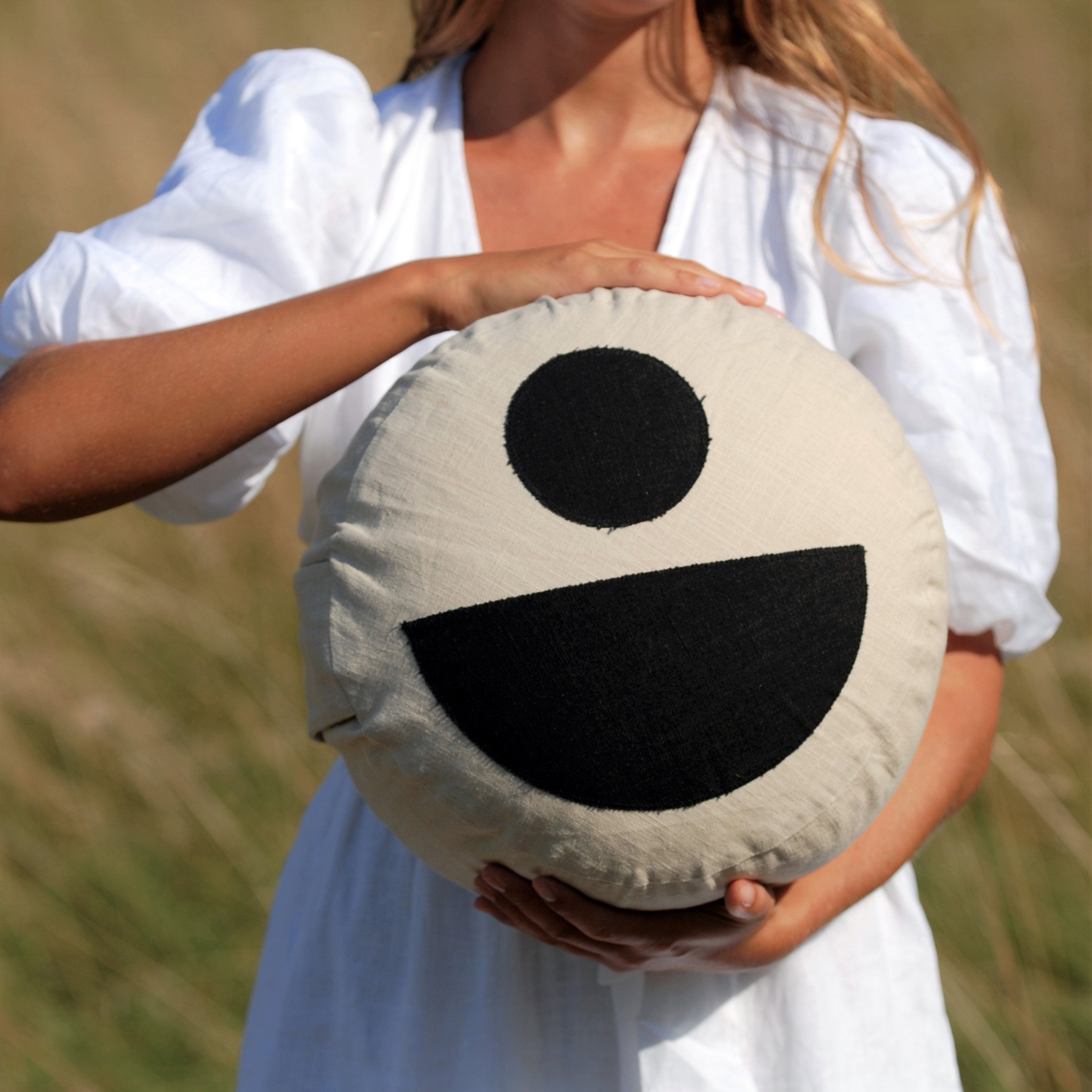 ARA Meditation Cushion – CASA FIGUERA